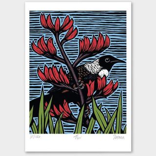 Tui in Harakeke 