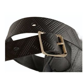 Raranga Black, leather