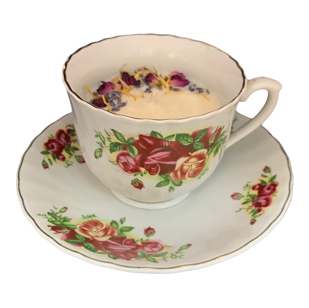 $30 l Tea cup candle